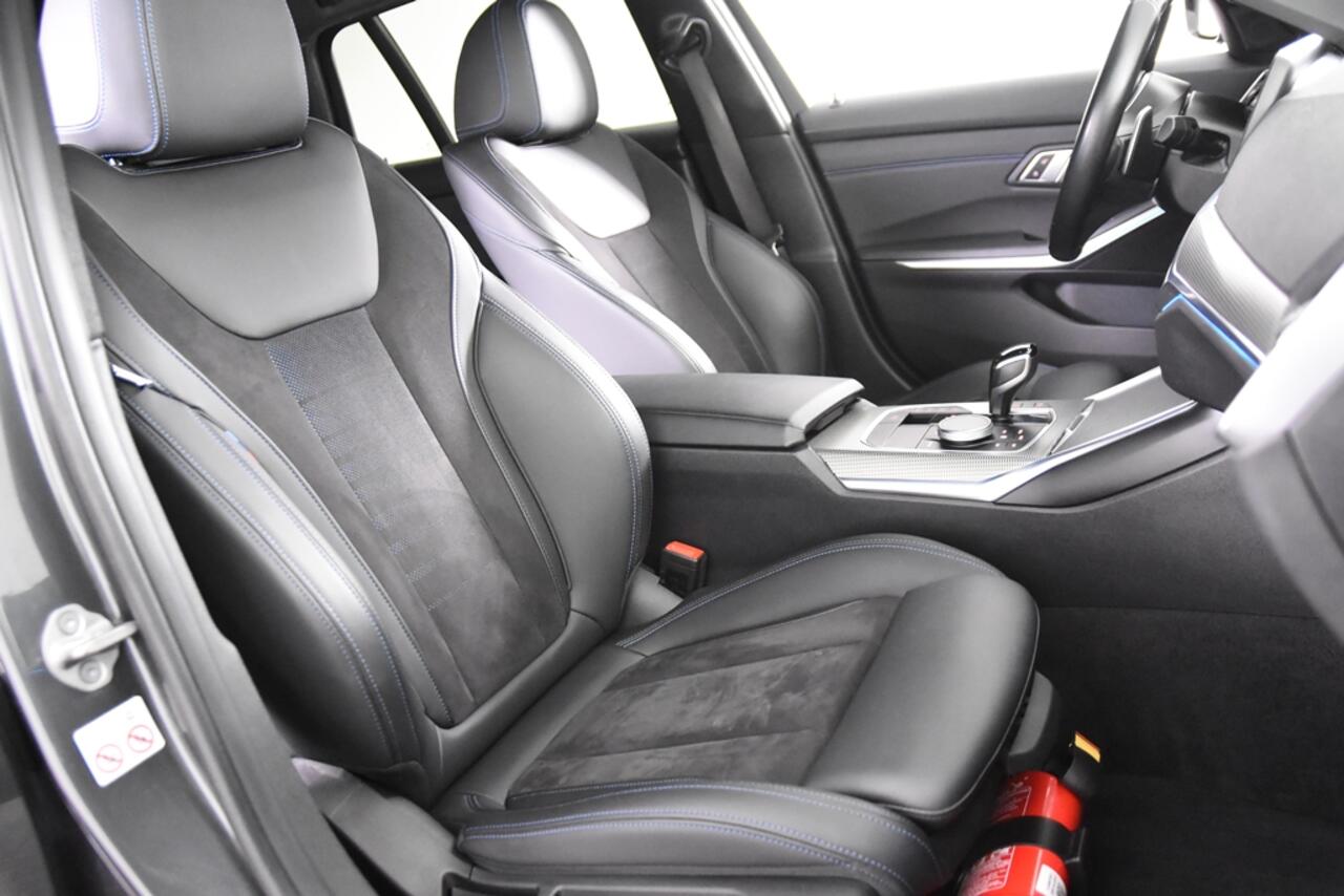 BMW 3-SERIE 330e xDrive M-Sport Touring *1ste Eigenaar*Leer*Full Options*