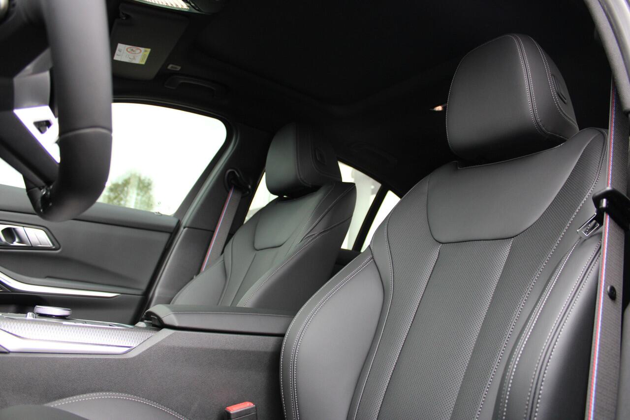 BMW 3-SERIE 330e High Executive M Sport Automaat / Schuif-kanteldak / Sportstoelen / Parking Assistant Plus / Comfort Access / Adaptieve LED / Stuurverwarming / Live Cockpit Professional