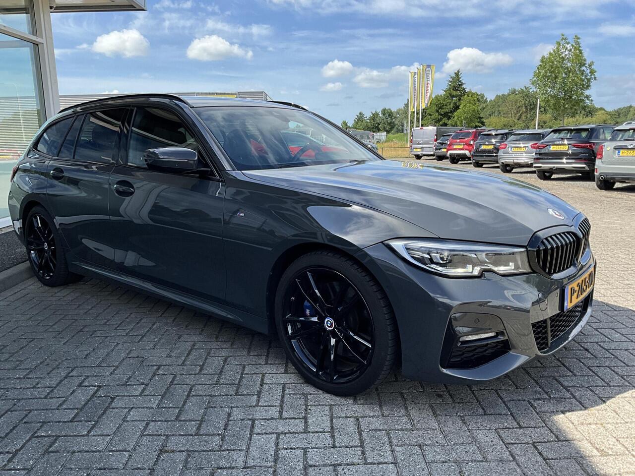 BMW 3-SERIE Touring 318i 2.0 M Sport Individual Dravitgrau 50 Jahre