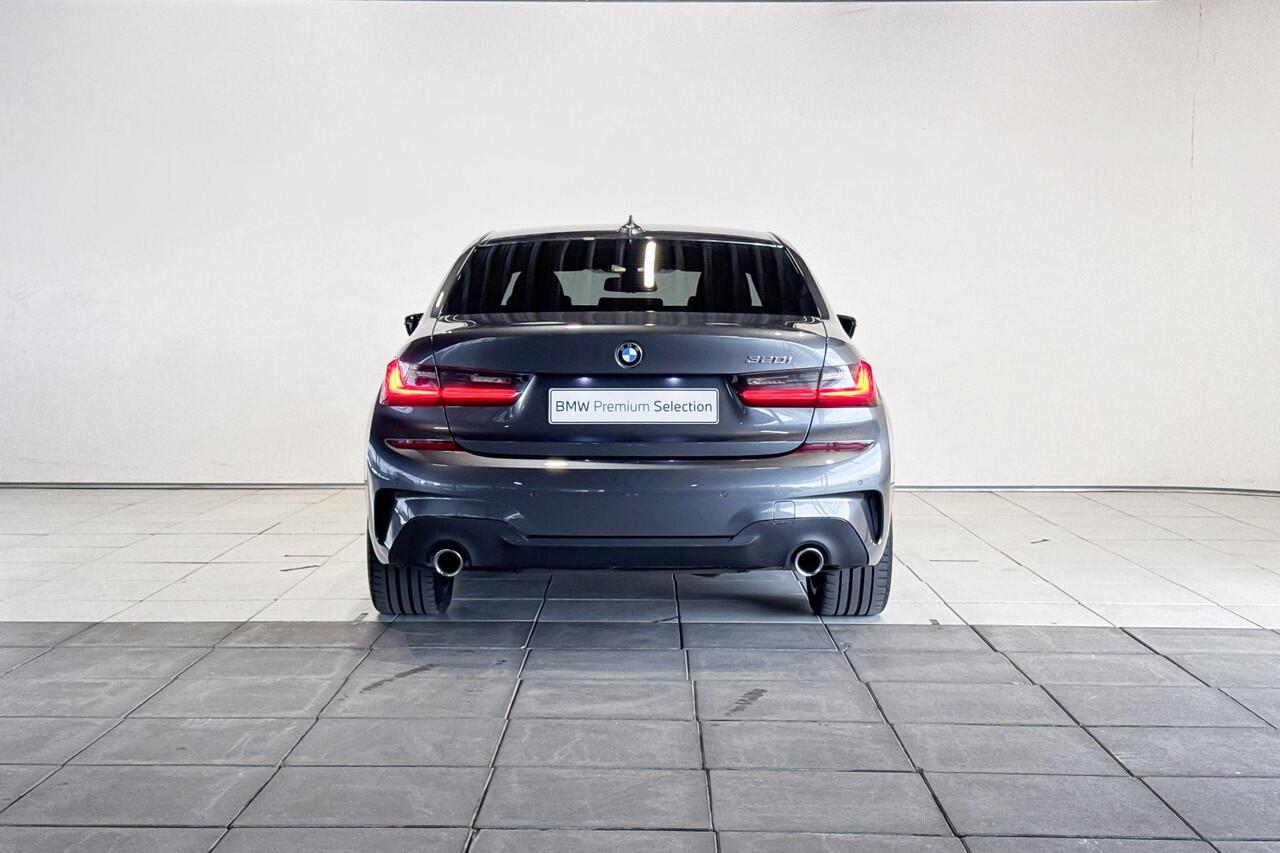 BMW 3-SERIE Sedan 320i Executive Edition Model M Sport | Selections