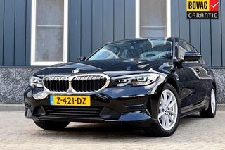 bmw-3-serie-330e-high-executive-rij