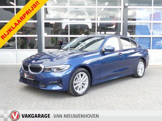 bmw-3-serie-330e-xdrive-*t-m-10de-b