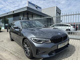 bmw-3-serie-330e-sportline-330-schu