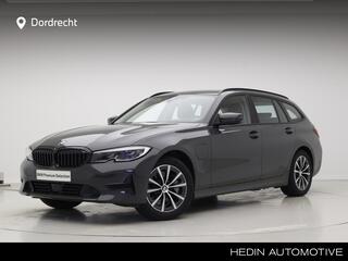 bmw-3-serie-touring-330e--harman-k