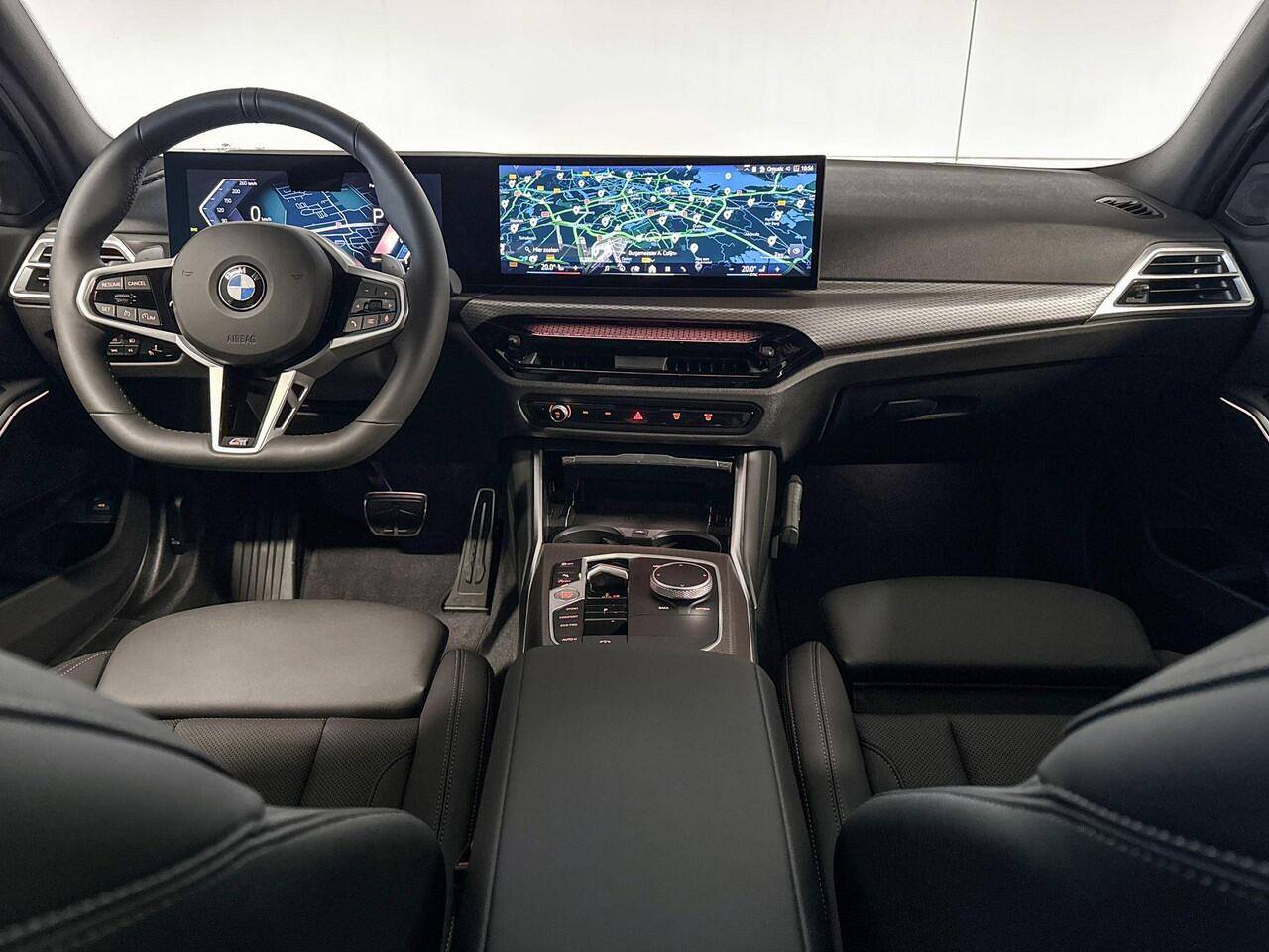 BMW 3-SERIE Touring 318i | M Sportpakket Pro | Draadloos oplaadstation |