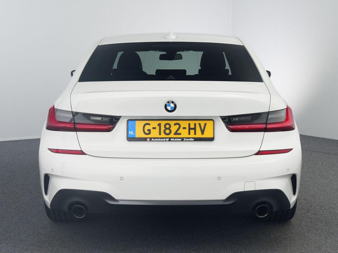 BMW 3-SERIE 320i Executive Edition | M-Sport | | 20inch Performance | M remmen |