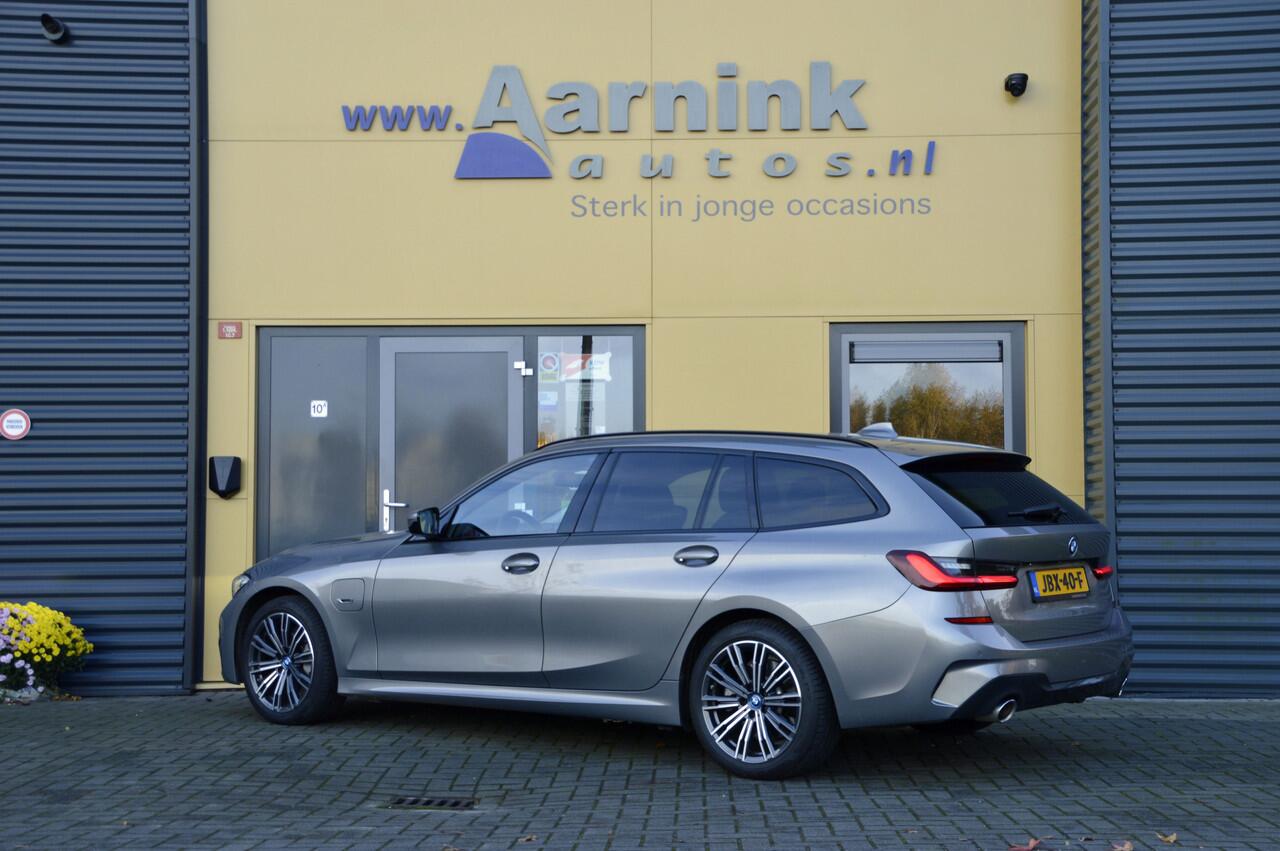 BMW 3-SERIE 330e Touring M-Sport