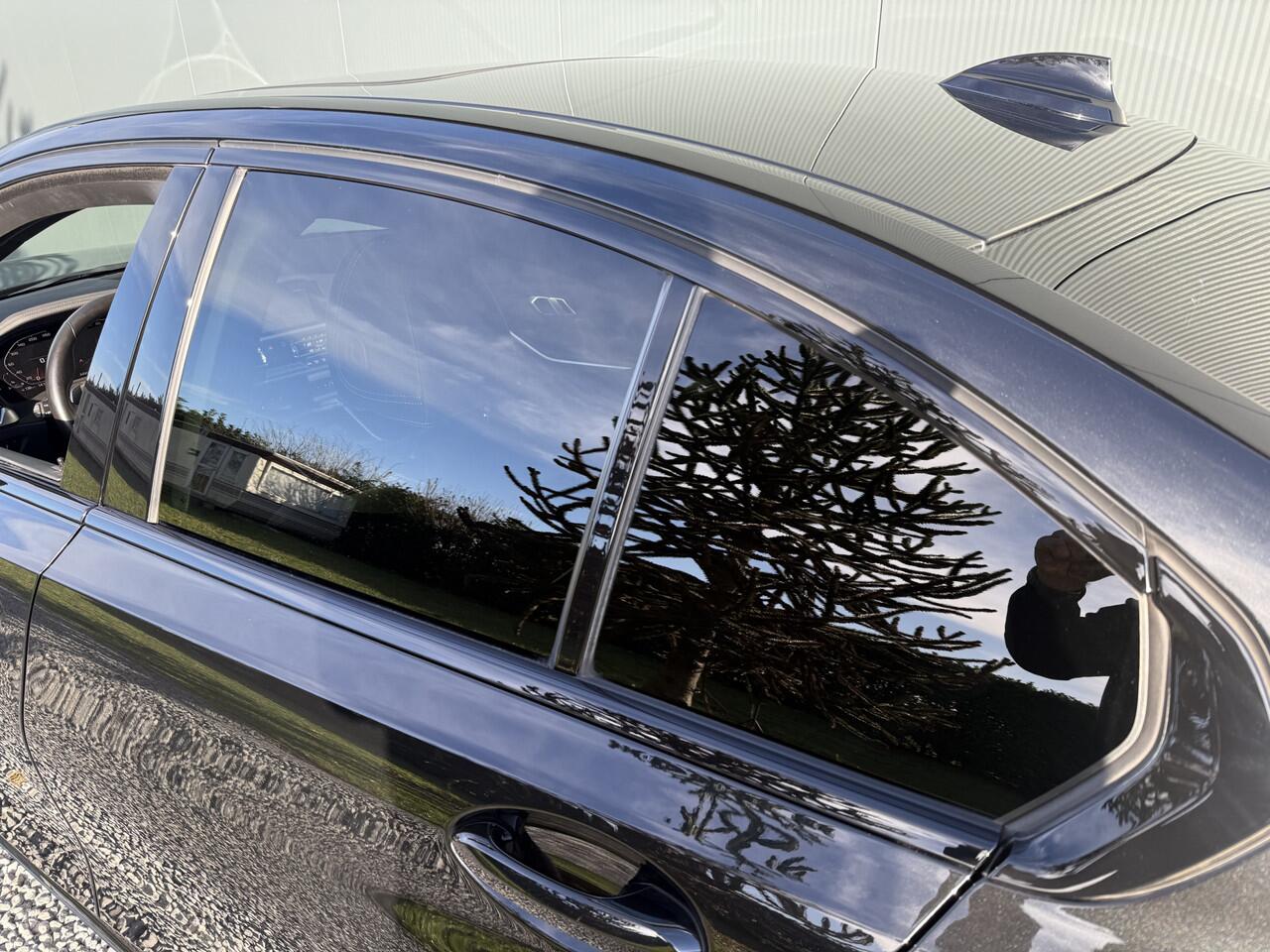 BMW 3-SERIE M340i Automaat X-Drive High Executive Sedan