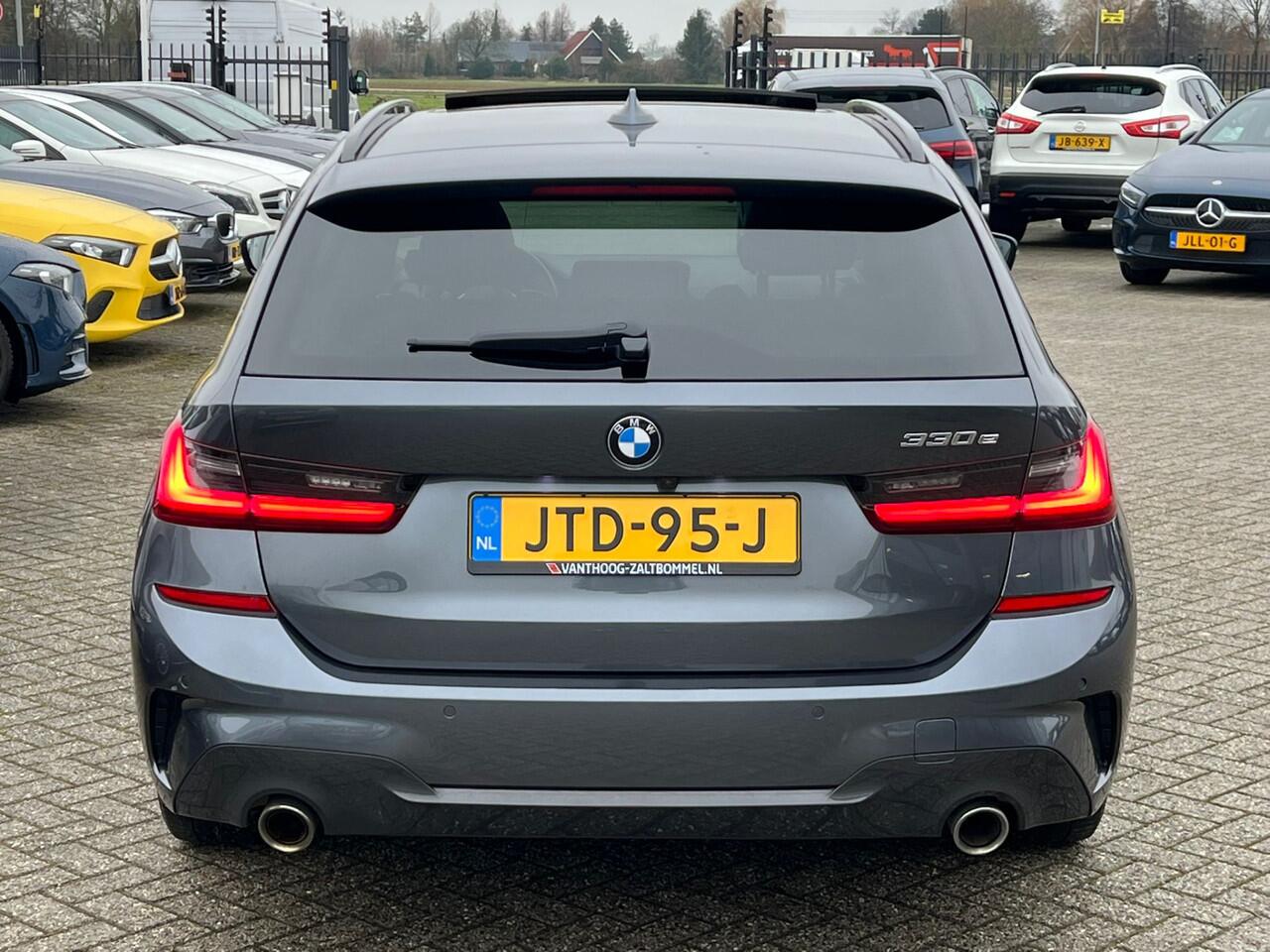 BMW 3-SERIE Touring 330e High Executive M-SPORT SHADOW-LINE PANORAMADAK AMBIENT MEMORY 360-CAMERA CARPLAY