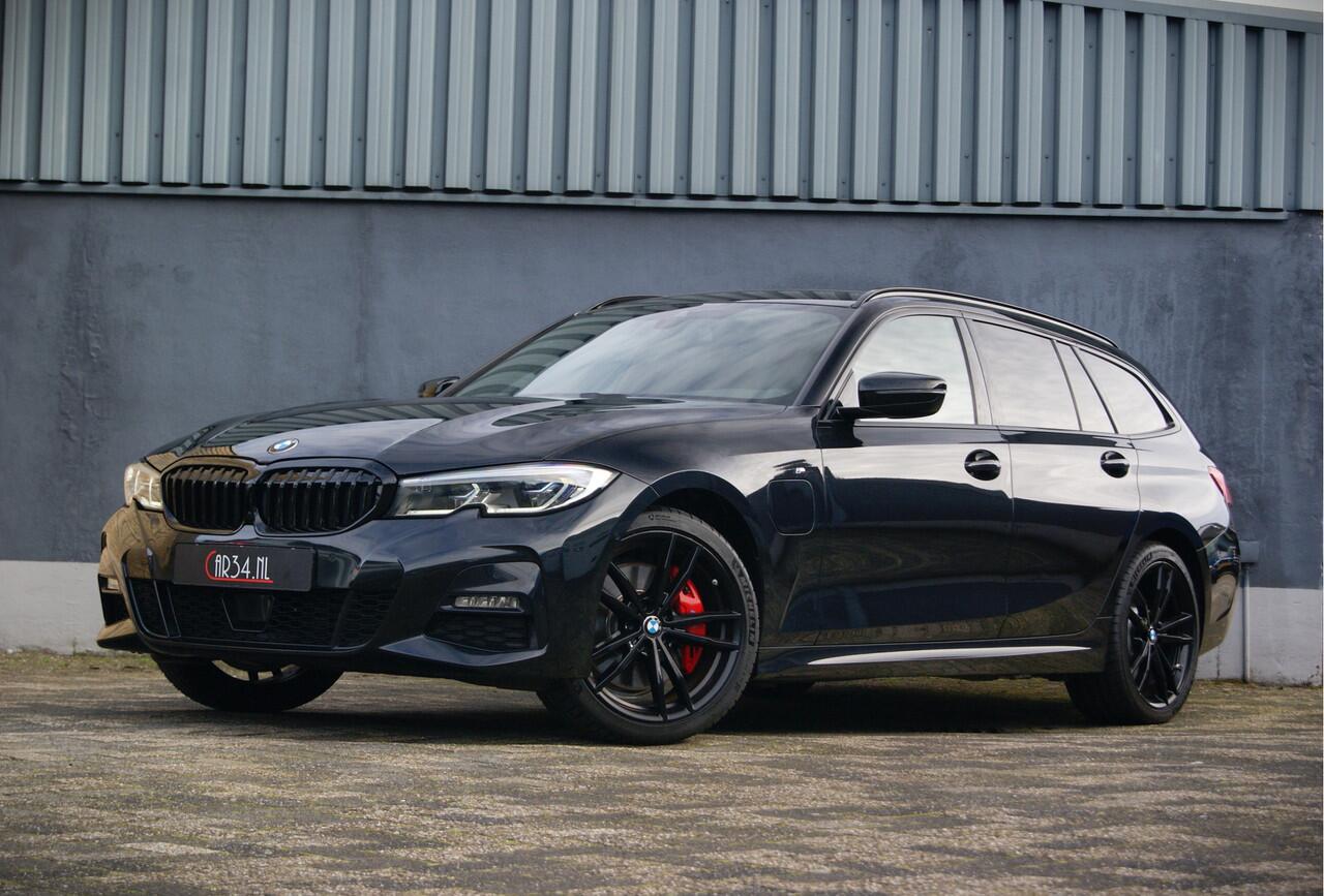 bmw-3-serie-touring-330e-292pk-xdri