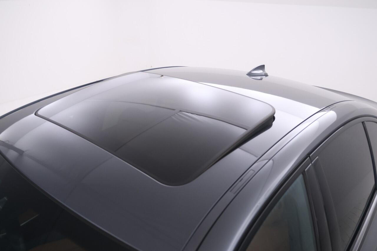 BMW 3-SERIE 320e Business Edition Plus Automaat, Digital dash, M-Sport pakket!