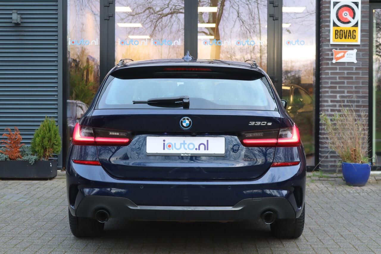 BMW 3-SERIE Touring 330e M-Sport Shadow Line Pano/Laser LED/Leder/360/Keyless/Head-up/ACC/Dodehoek