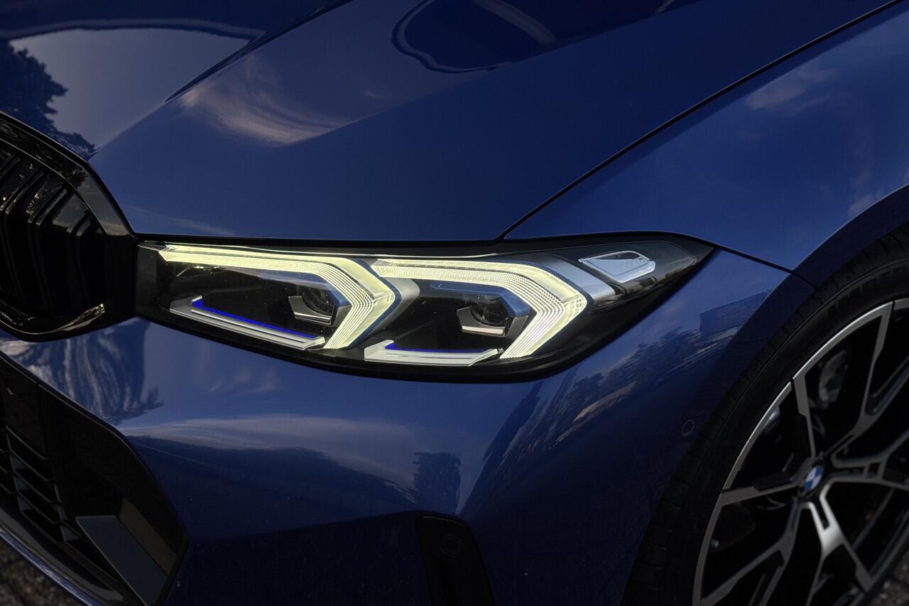 BMW 3-SERIE Touring 330e M-Sport | LCI FACELIFT | Adaptief Led | Camera | Sportstoelen | 19 'Inch | Privacy Glas