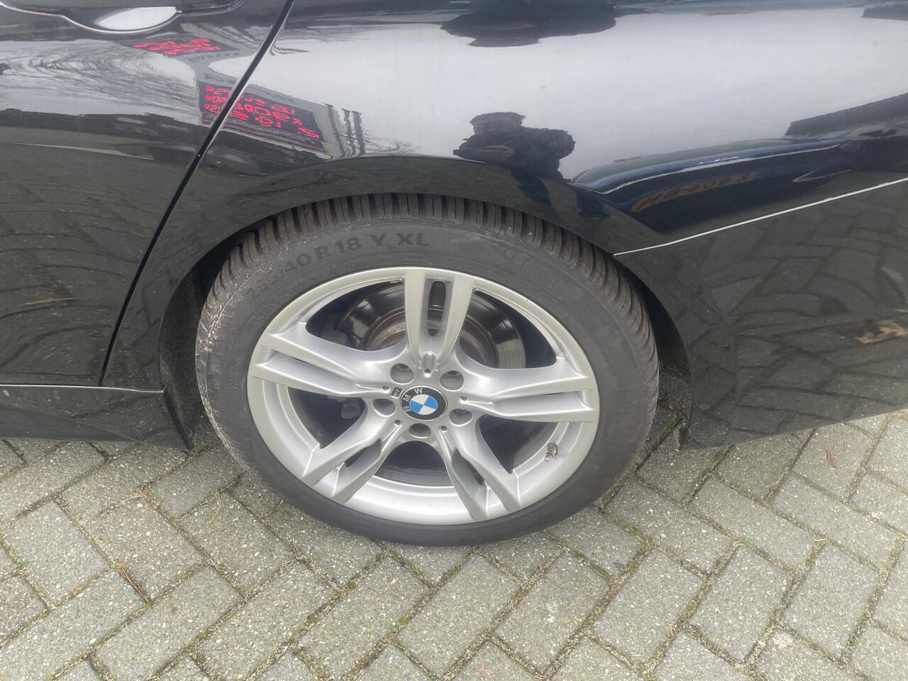 BMW 3-SERIE Touring 318i M Sport Corporate Lease