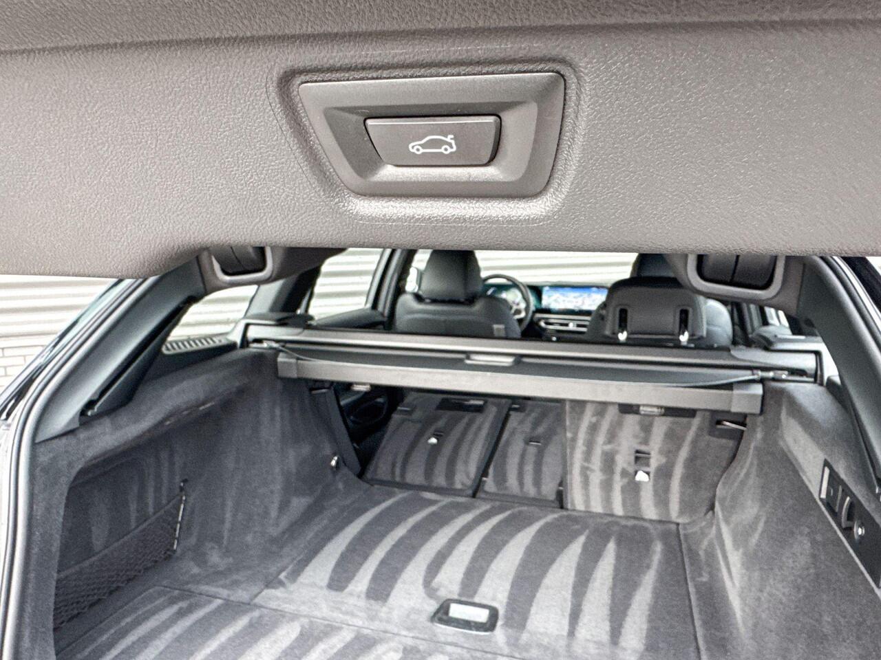 BMW 3-SERIE Touring 318i