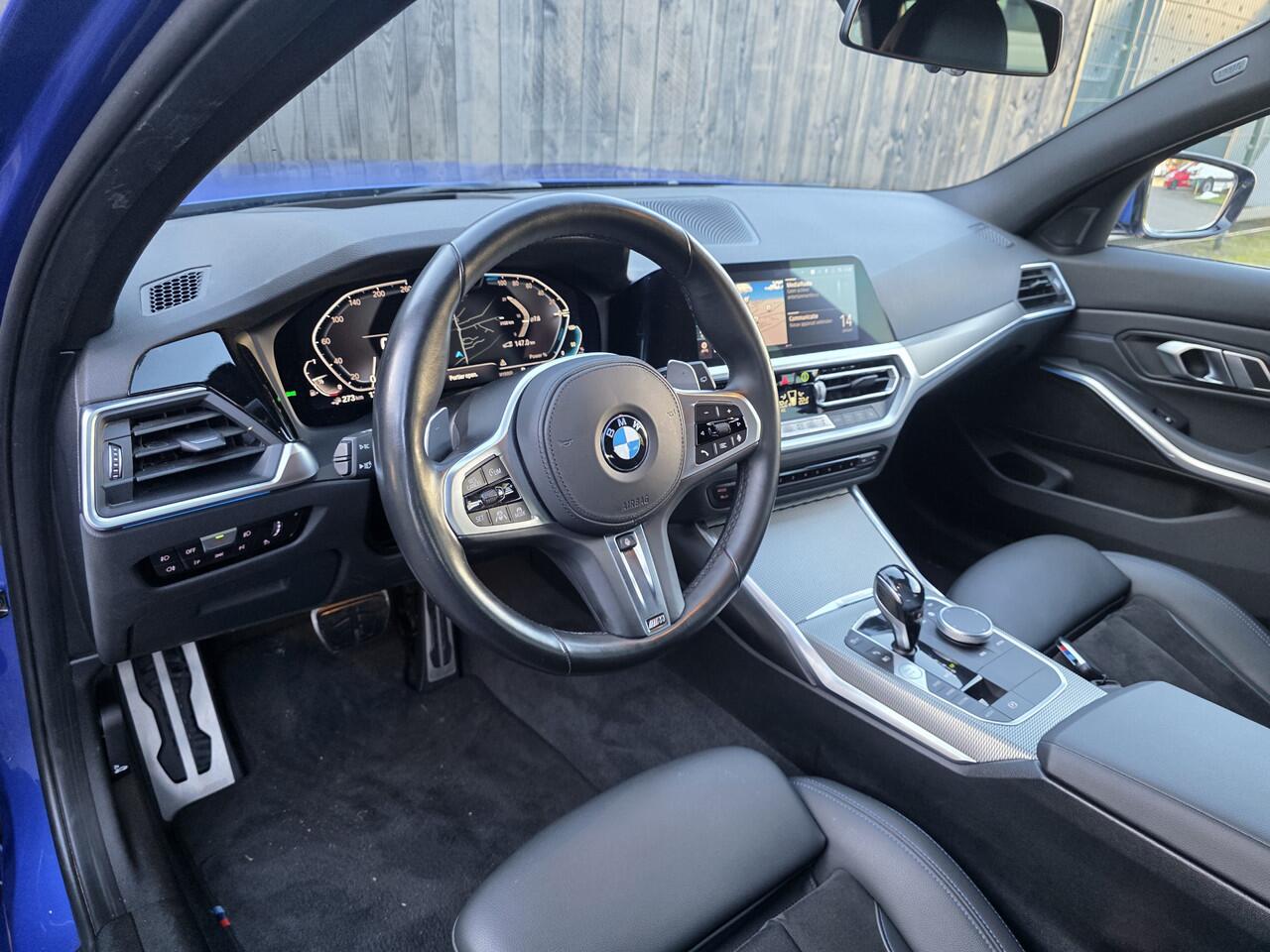 BMW 3-SERIE Touring 330e xDrive M-Sport