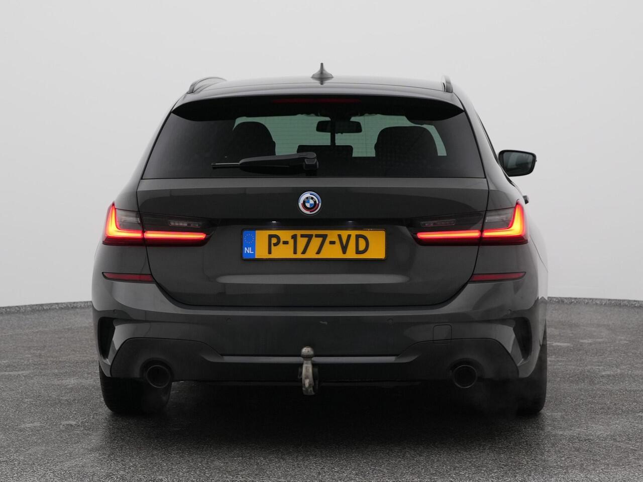 BMW 3-SERIE Touring Touring 318i Business Edition M-Sport | NAVI | CARPLAY | TREKHAAK