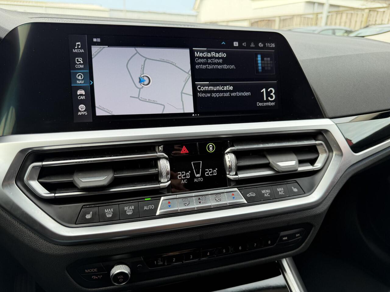 BMW 3-SERIE Touring 320e Sportline Laser|ShadowLine|Sport-leder