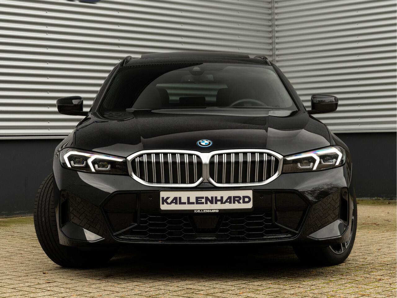 BMW 3-SERIE Touring 330e M-Sport - Pano - LCI 2 - ACC - Trekhaak - Widescreen - Hifi