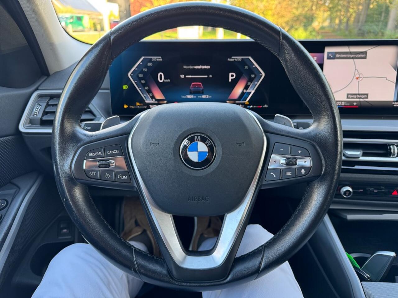 BMW 3-SERIE 318 i Touring autom nw model ecc,curvedscreen,navi,lmv,led,pdc,carplay