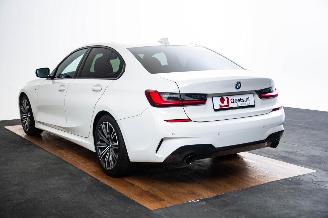 BMW 3-SERIE 320i Business Edition M Sport - Elektrisch verwarmde voorstoelen - Getinte Ruiten - Active Guard Plus - Cruise control - PDC Voor/Achter - HiFi - Automatisch dimmende binnenspiegel - Doorlaadopening -