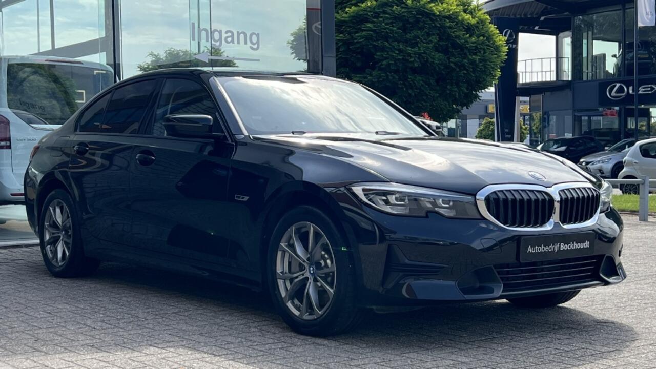 BMW 3-SERIE 330e | Navi | Stoelverwarming