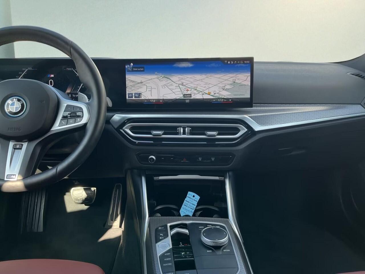 BMW 3-SERIE Touring 330e xDrive M sport