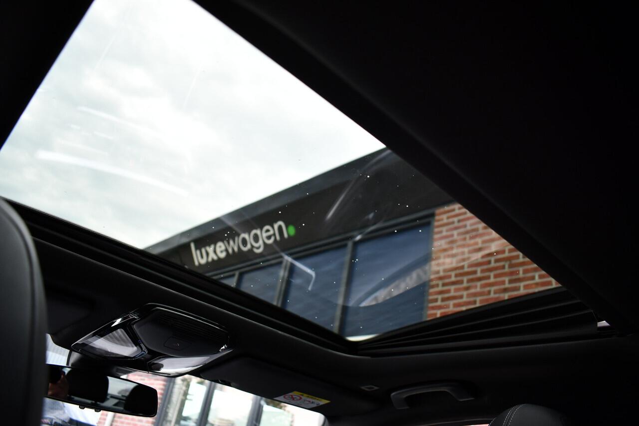 BMW 3-SERIE 320i M-Sport Pano 19inch Laser HiFi Shadowline