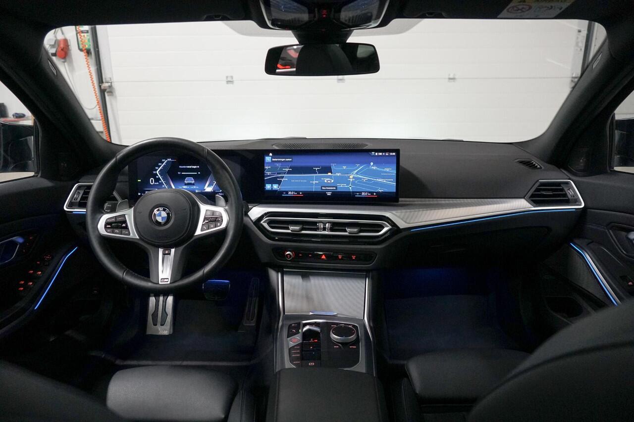 BMW 3-SERIE Touring M340i xDrive Panoramadak | Harman Kardon | Adapt. Cruise Control