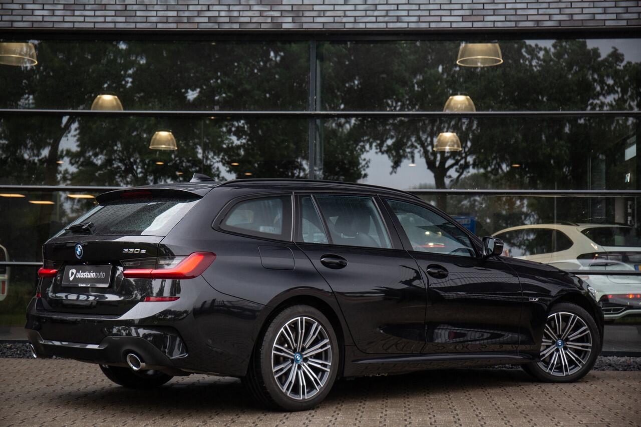 BMW 3-SERIE Touring 330e High Executive M-Sport 290pk , Adaptive cruise, Trekhaak, Sfeerverlichting,