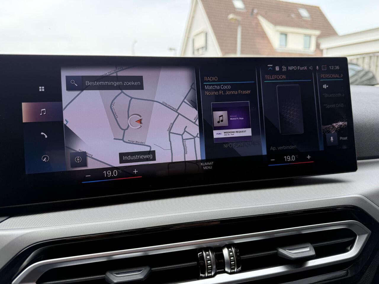 BMW 3-SERIE Touring 2.0 318i Org NL Widescreen-Leder-NW MODEL