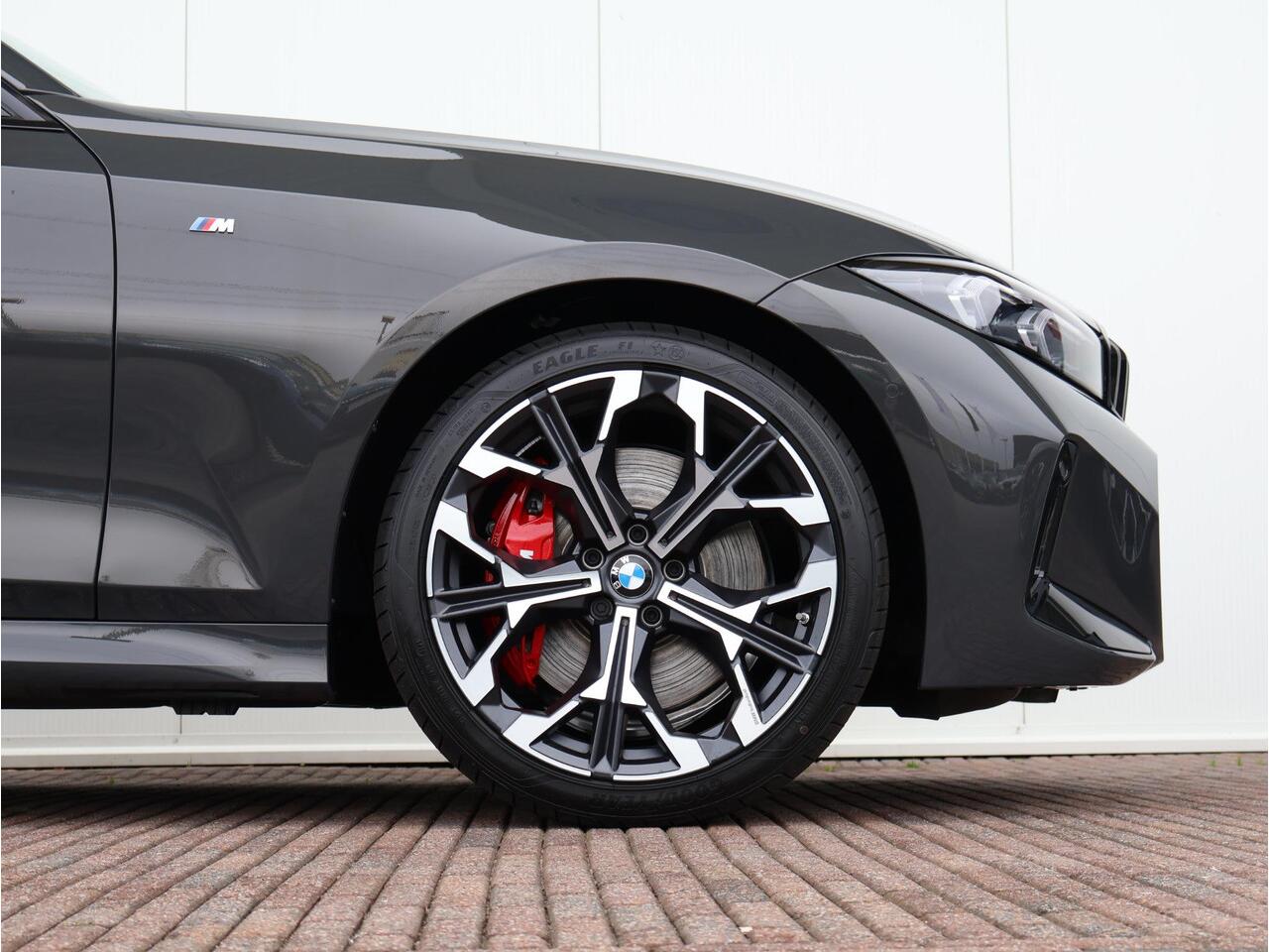 BMW 3-SERIE 320i M Sportpakket Pro | Innovation Pack ll