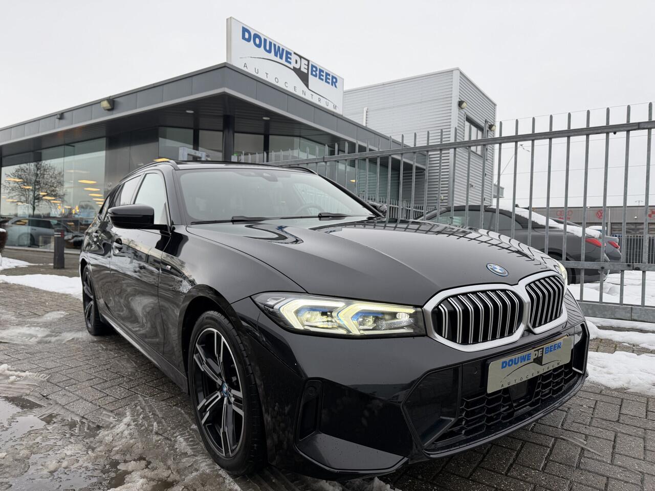 bmw-3-serie-touring-330e-xdrive-m-s