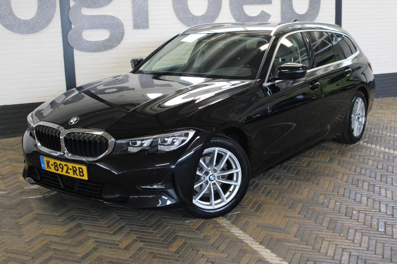 BMW 3-SERIE Touring 318i High Executive | Incl. 12 maanden garantie | Trekhaak elektrisch uitklapbaar | Harman/Kardon audio | Apple Carplay/Android Auto | | Sport stoelen | DAB | Voorstoelen verwarmd | Elektrische achterklep |