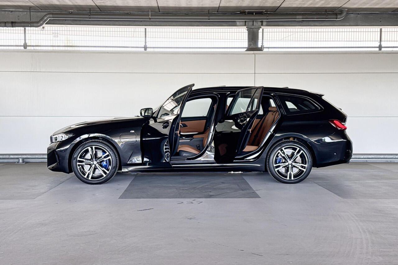 BMW 3-SERIE Touring 330e | Selections