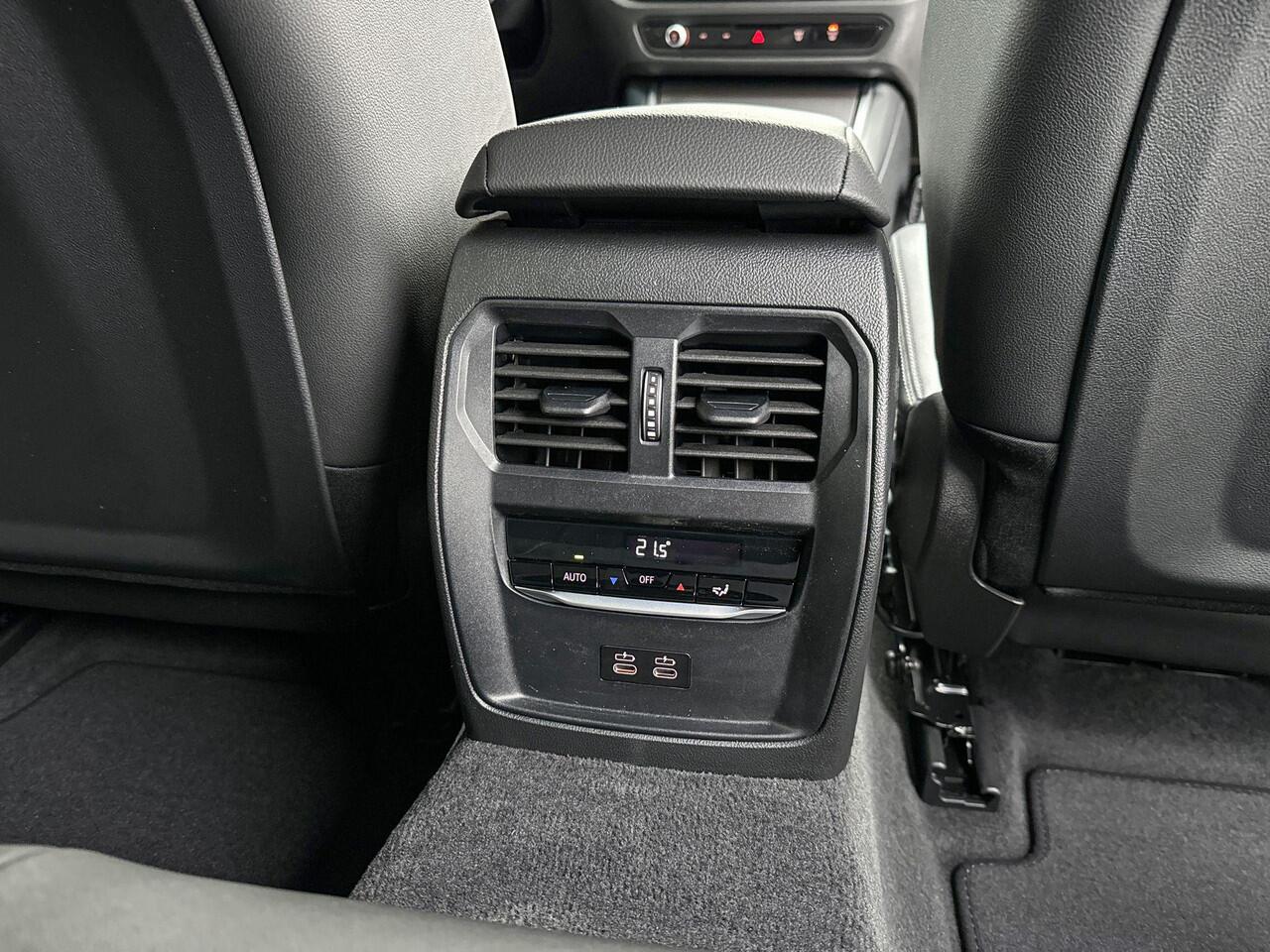 BMW 3-SERIE Touring 318i | M Sport | Trekhaak