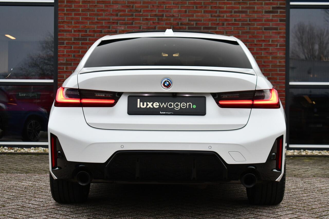 BMW 3-SERIE 330d M-Sport Pro Pano H/K HUD El-zetels Parelmoer-wit!