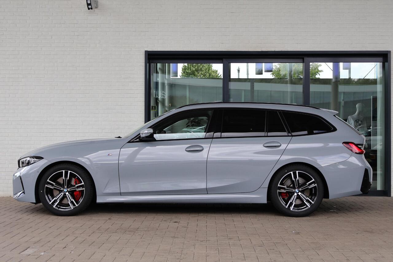 BMW 3-SERIE Touring 330i | M Sportpakket Pro | Glazen Panoramadak | Lederen Sportstoelen | Parkeersensoren voor en achter | Climate Control | HiFi Systeem