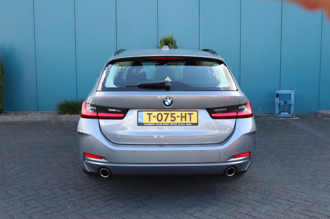 BMW 3-SERIE Touring 318i Aut. CARPLAY|ELEK.A.KLEP|NAV|LED|CRUISE|ECC|PDC|LMV Nieuwstaat!! 1'EIG
