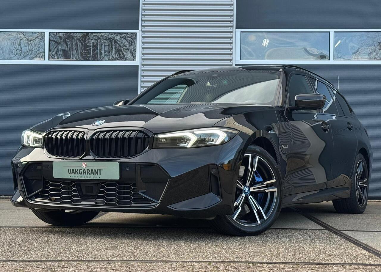 BMW 3-SERIE Touring 330e High Executive |Pano |M Perf. stoelen |H&K |Wide screen |Sfeer |Memory| Head-Up |ACC