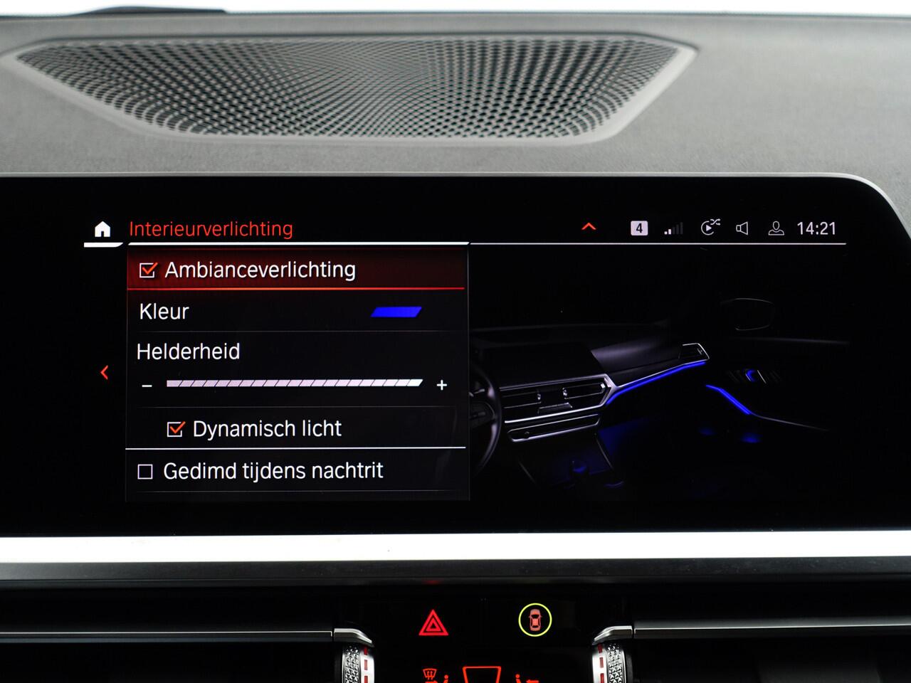 BMW 3-SERIE 320i M Sport Aut- NAP 11dkm, Carplay, Android auto, Sfeerverlichting, Xenon Led, Virtual Cockpit