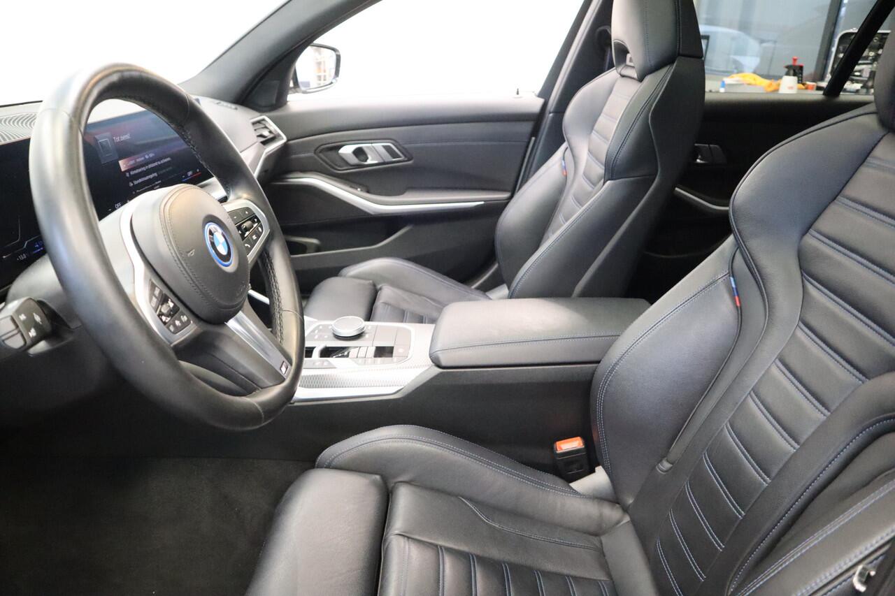 BMW 3-SERIE 330e xDrive ACC Head-UP Leder Elek. stoelen M sport Schuif/kanteldak 24 maanden garantie mogelijk (*vraag naar de voorwaarden)