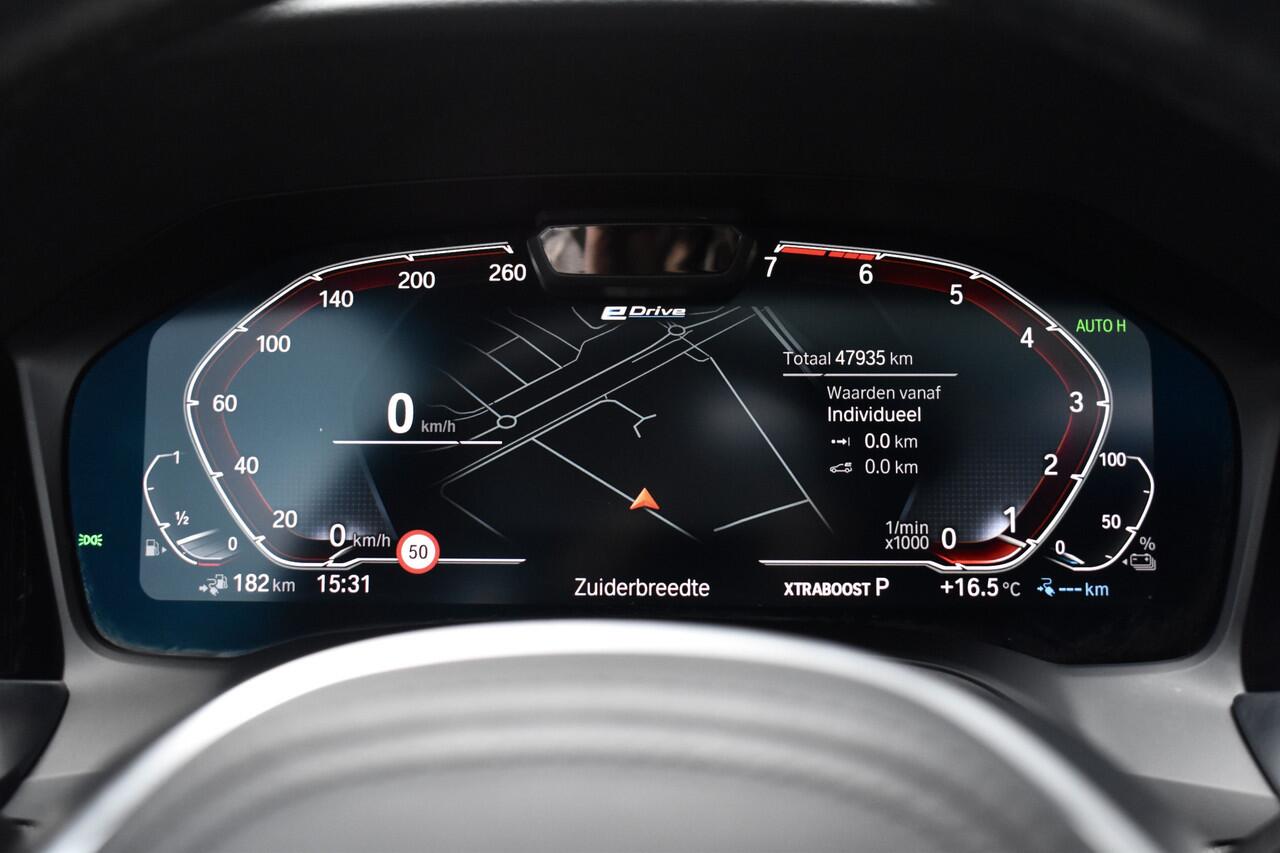 BMW 3-SERIE 330e M Sport Individual | Pano | ACC | Laser Light | Memory | Harman/Kardon | Camera |