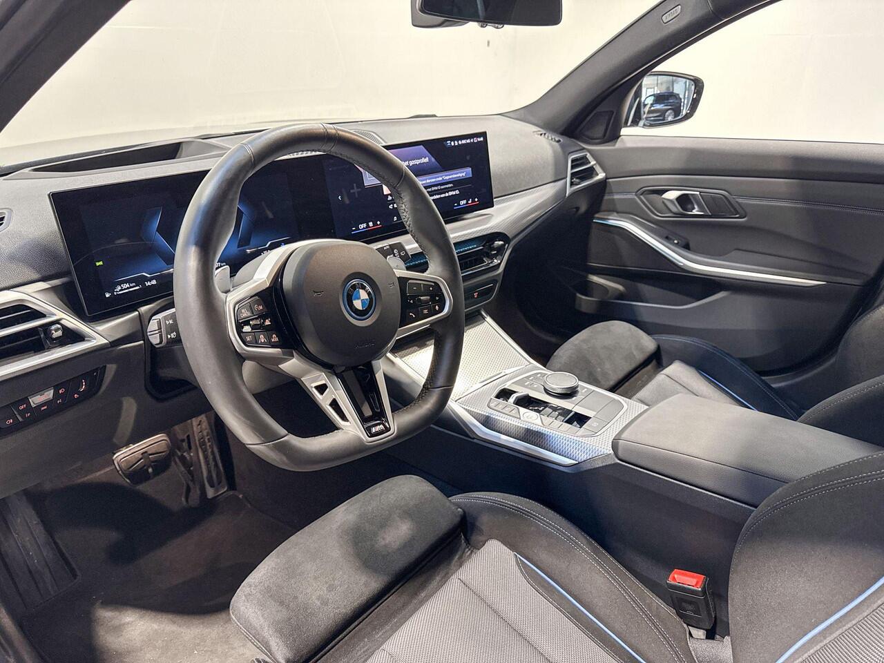 BMW 3-SERIE Touring 330e