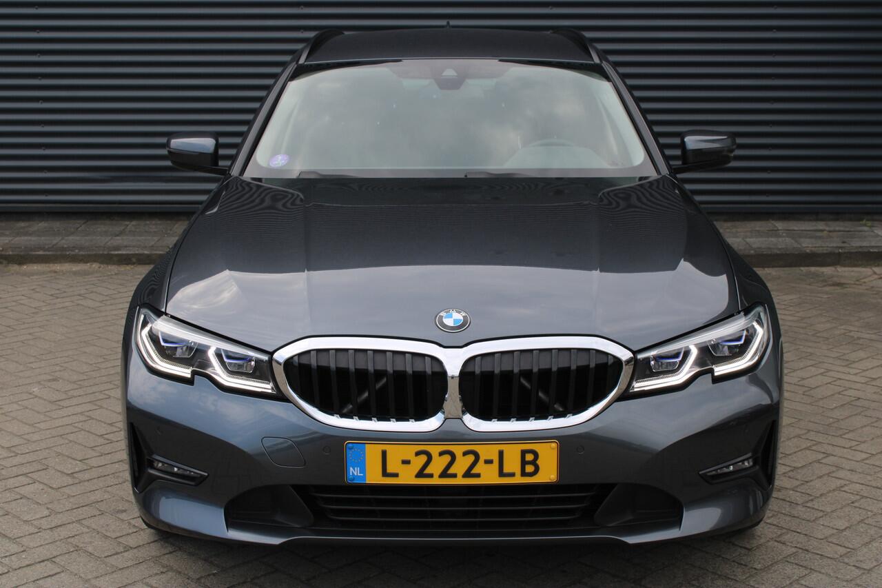 BMW 3-SERIE Touring 320e Business Edition Plus Leer Full-Led Virtual-Cockpit