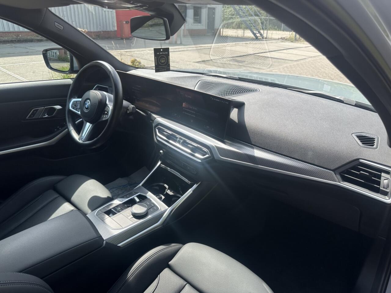 BMW 3-SERIE 320e High Executive M-Pakket