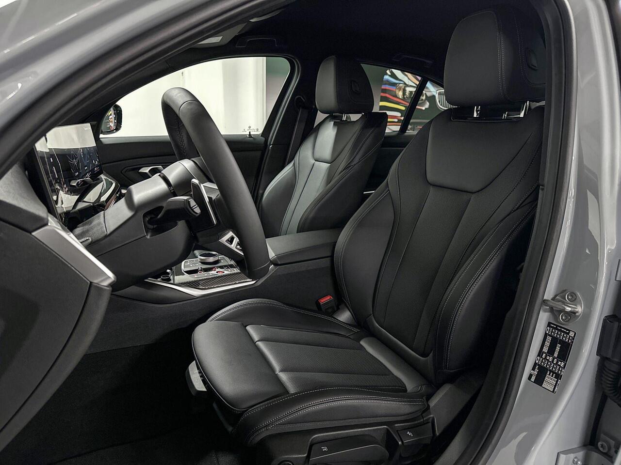 BMW 3-SERIE Sedan 318i | M-Sport Pro | Comfort Pack | Harman/Kardon | Comfort Access | Selections