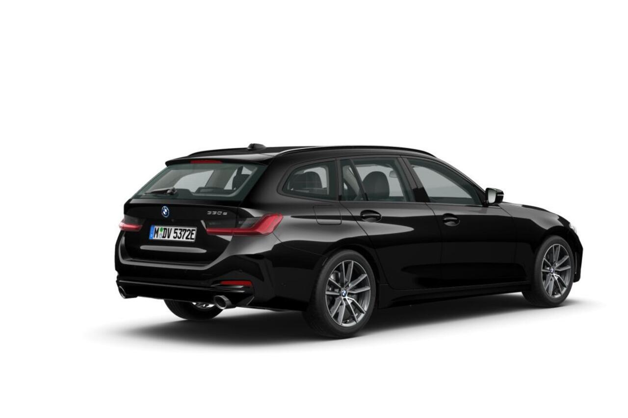 BMW 3-SERIE Touring 330e | Innovation Pack