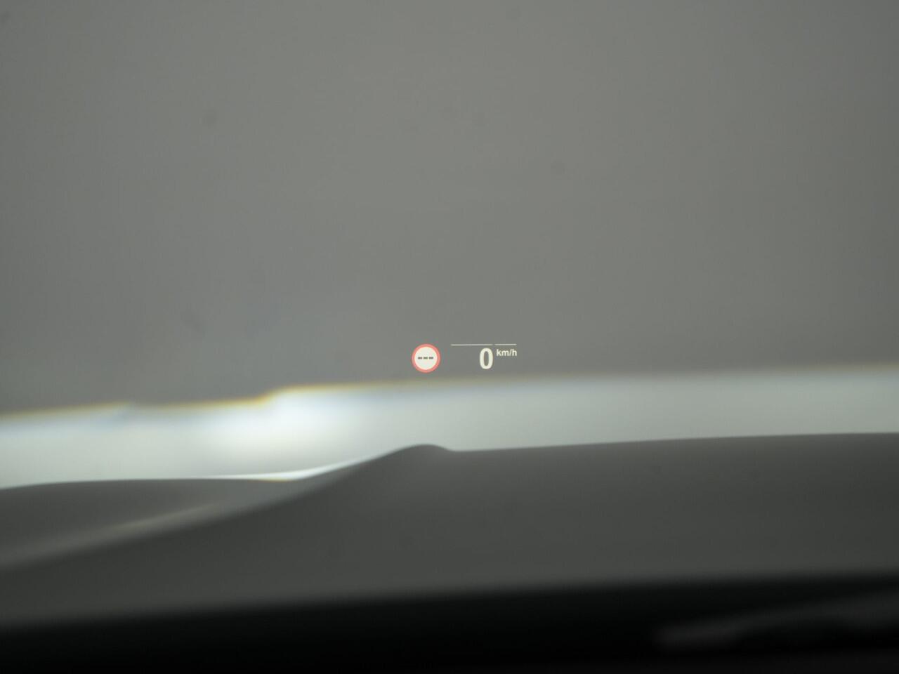 BMW 3-SERIE Touring 330e xDrive M Sportline Plug In Hybrid 293pk Dealer O.H PHEV | Panodak | Head Up | Sportstoelen | 18"L.M | Apple Carplay | Navigatie | DAB |