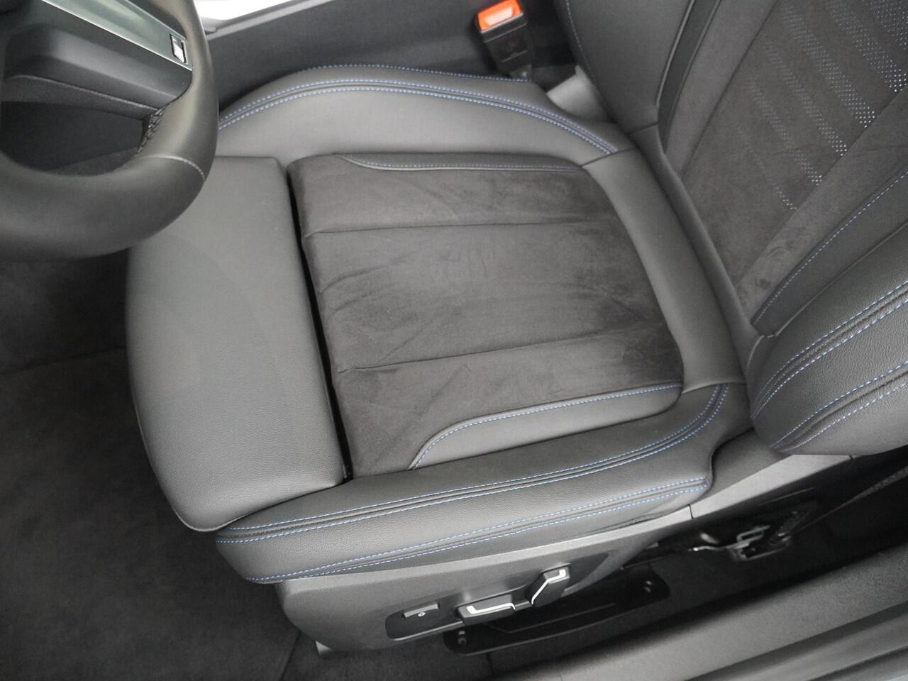 BMW 3-SERIE Touring M340i xDrive | M-Sportpakket | Panoramdak | Harman Kardon |